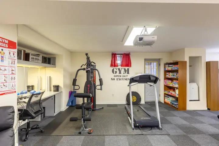Lrge 5 Bedroom 9 Beds Near Dc-Pool, Hot Tub, Gym, Game Rm, Fire Pit Bowie Exterior foto